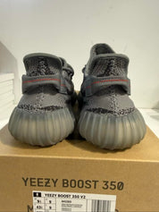 adidas Yeezy Boost 350 V2 Beluga 2.0 - Lightly Pre-Owned Size 9.5