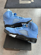Jordan 5 Retro UNC University Blue - Pre-Owned Size 8
