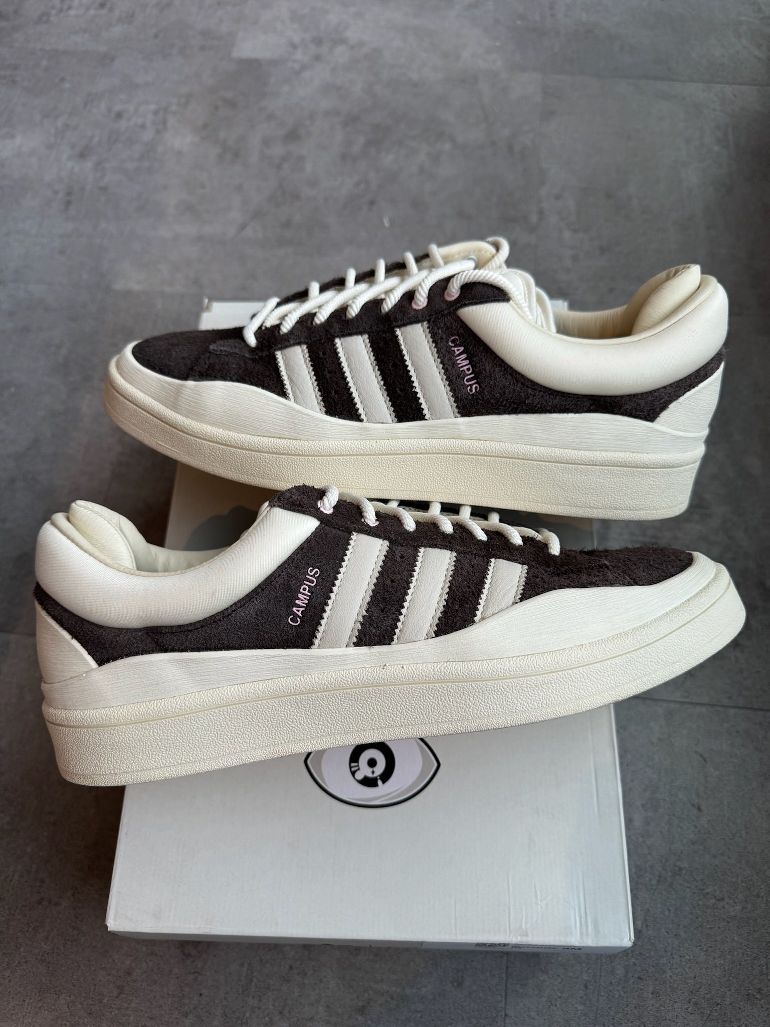 Bad Bunny The Last Campus (Preowned size 9) - Pre-Owned