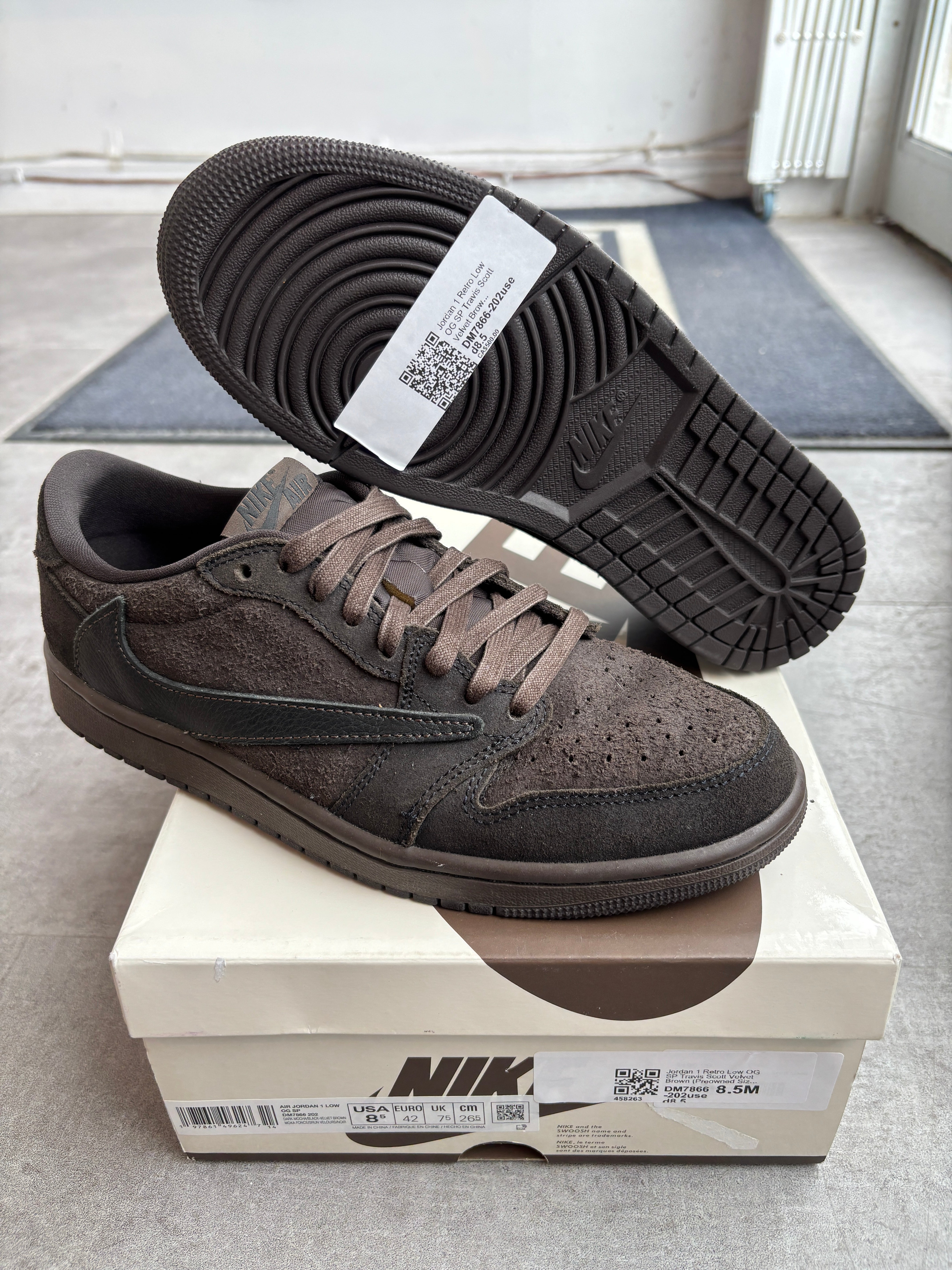 Travis Scott Jordans – Utopia Shop