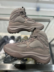 Yeezy Desert Boot Season 7 Cinder - Pre-Owned size 6 (No Original Box)