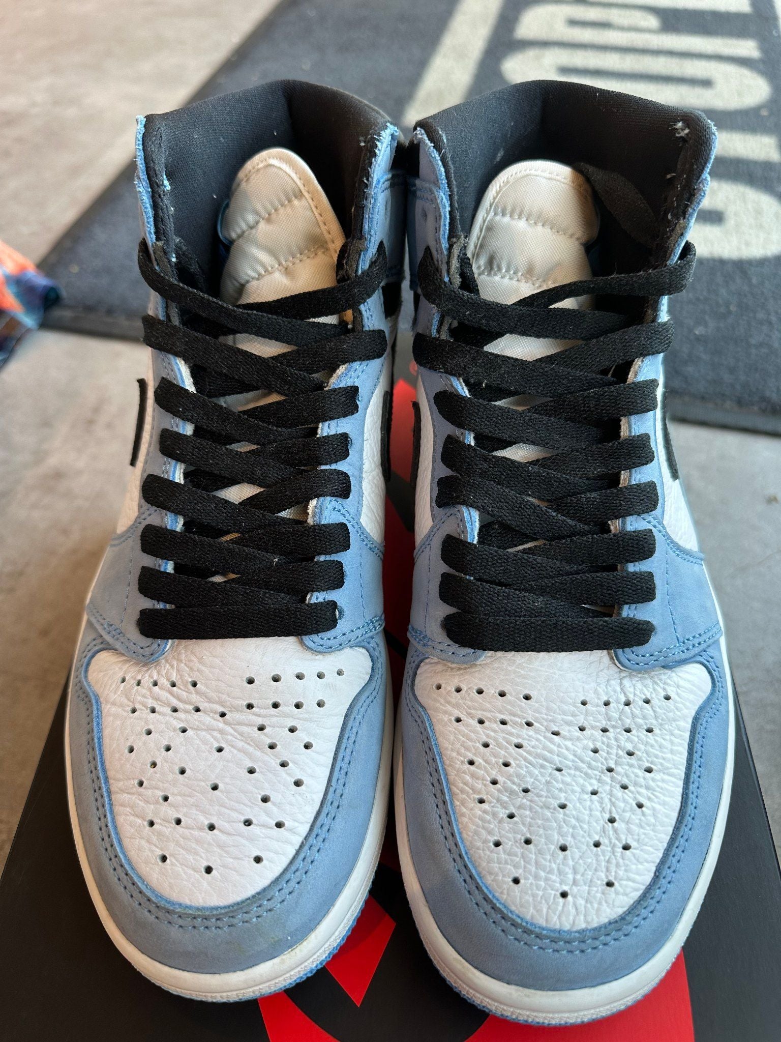 Jordan 1 Retro High University Blue - Pre-Owned Size 7