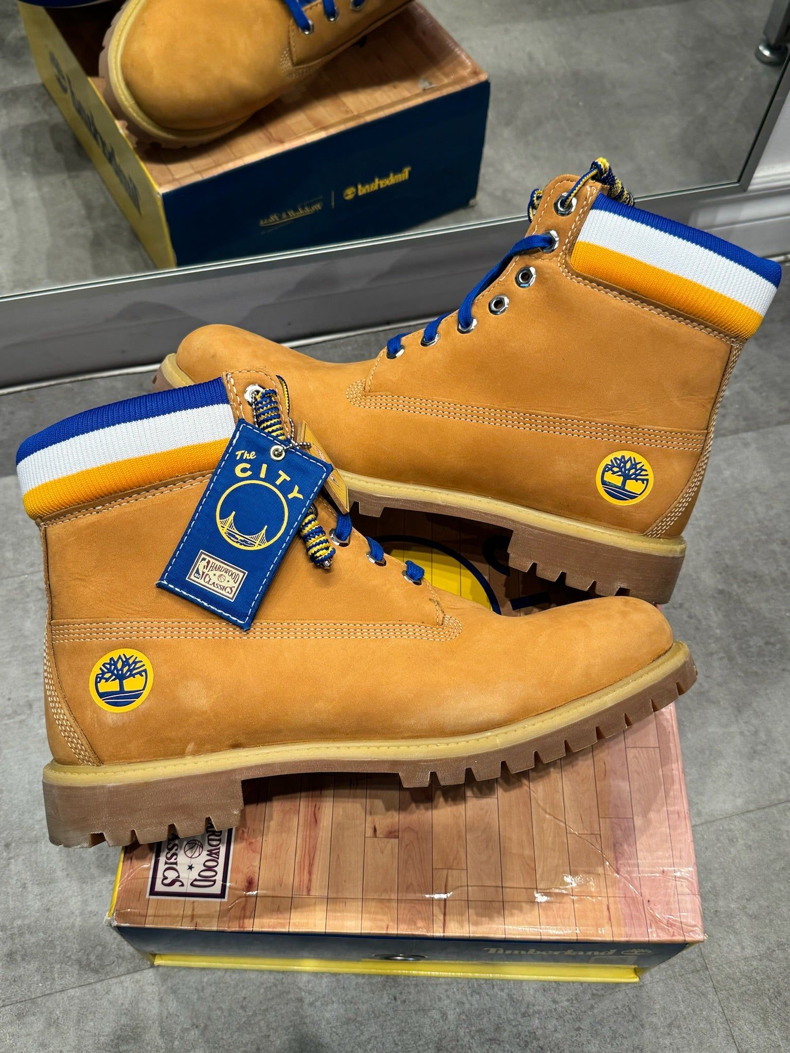 Timberland 6" Boot Mitchell & Ness x NBA Golden State Warriors (Preowned) - Pre-Owned