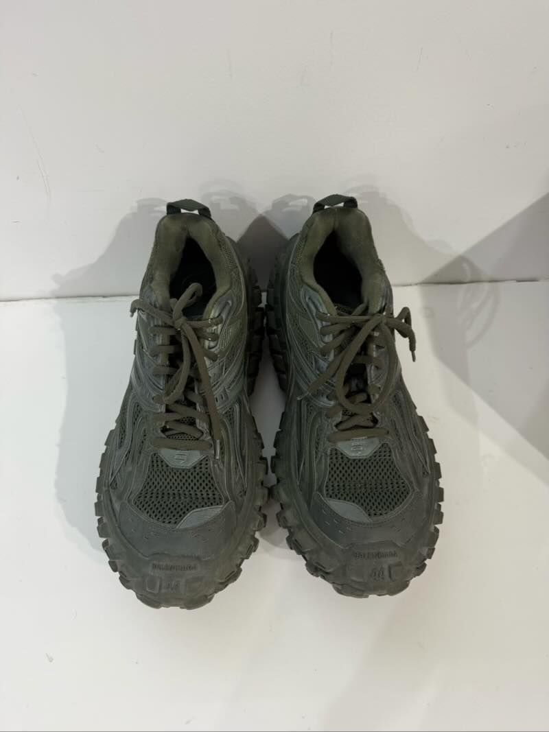 Balenciaga Defender Green - Pre-Owned Size 11M (No Box)