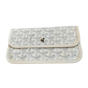Goyard St. Louis Pouch White (Lightly Preowned) - Pre-Owned