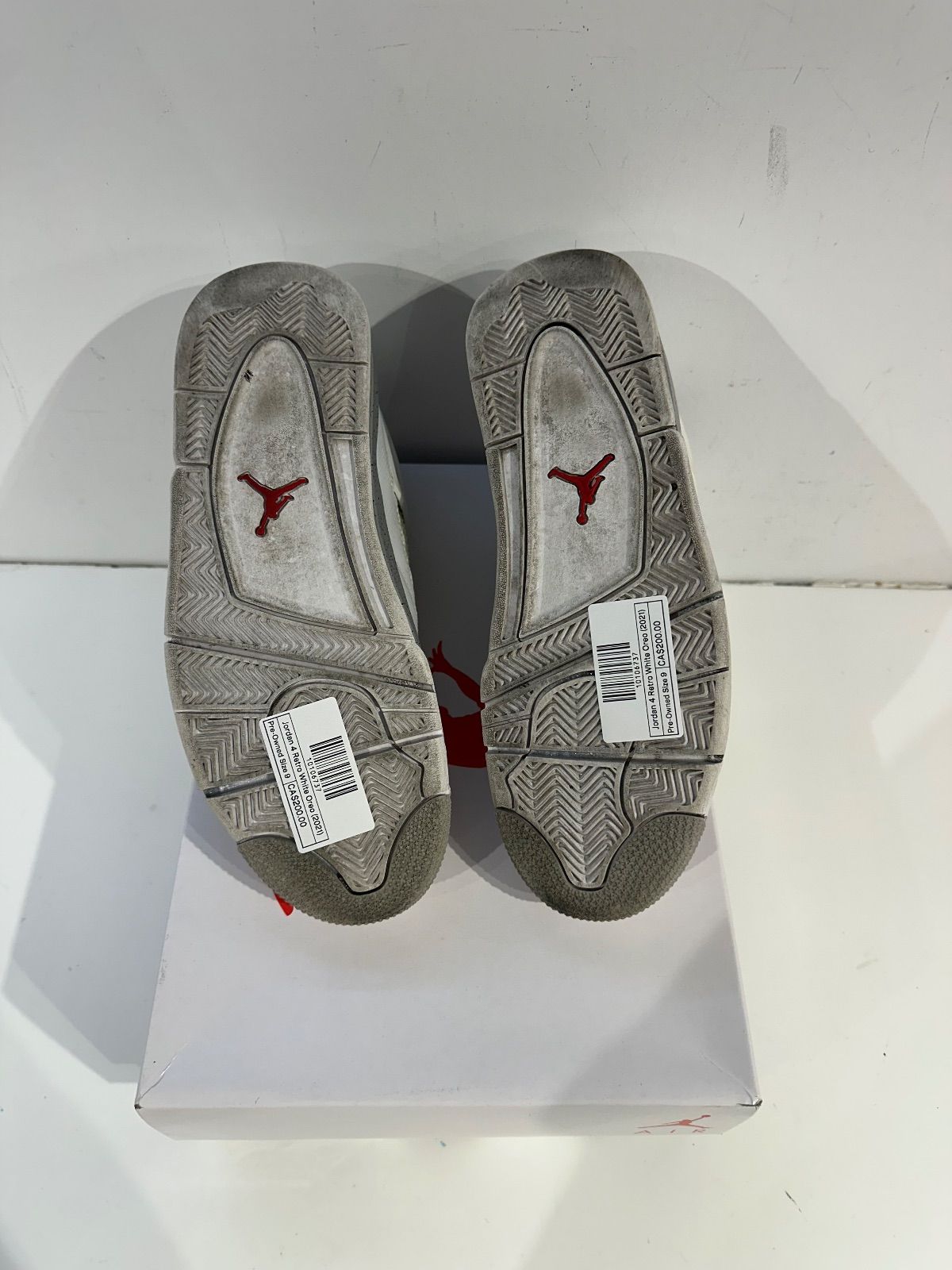 Jordan 4 Retro White Oreo (2021) - Pre-Owned Size 9