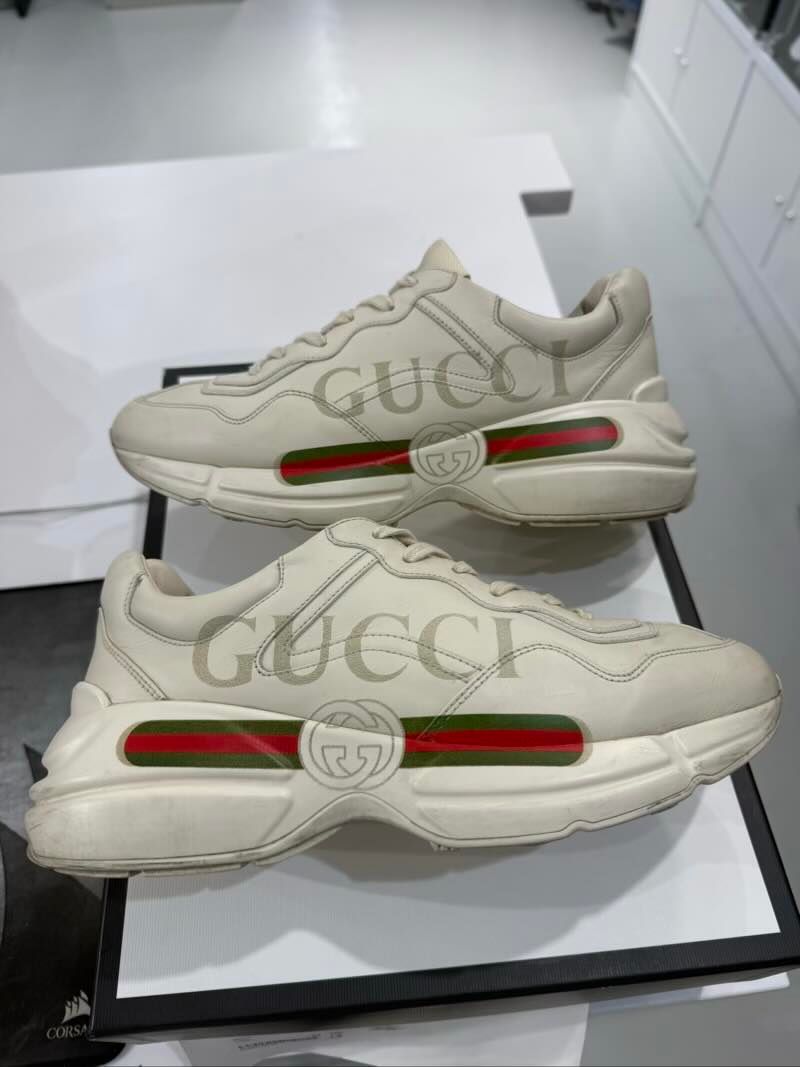 Gucci Rhyton Leather Sneaker - Pre-Owned Gucci 6/ Size 7.5M