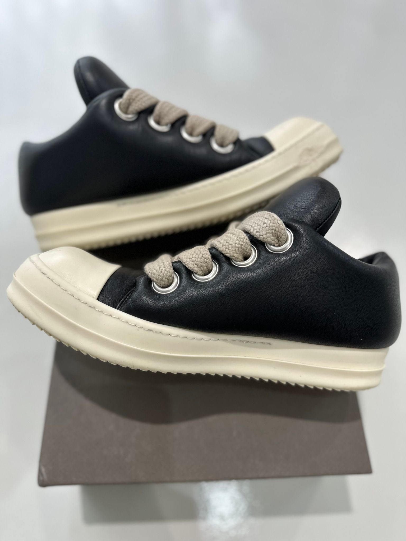 Rick Owens Jumbo Lace Padded Sneaks Low Black Milk - Pre-Owned Size 41 (Replacement box)