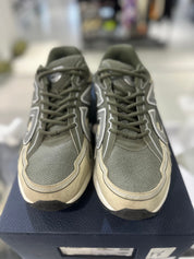 Dior B30 Olive - Pre-Owned Size EU46/US12