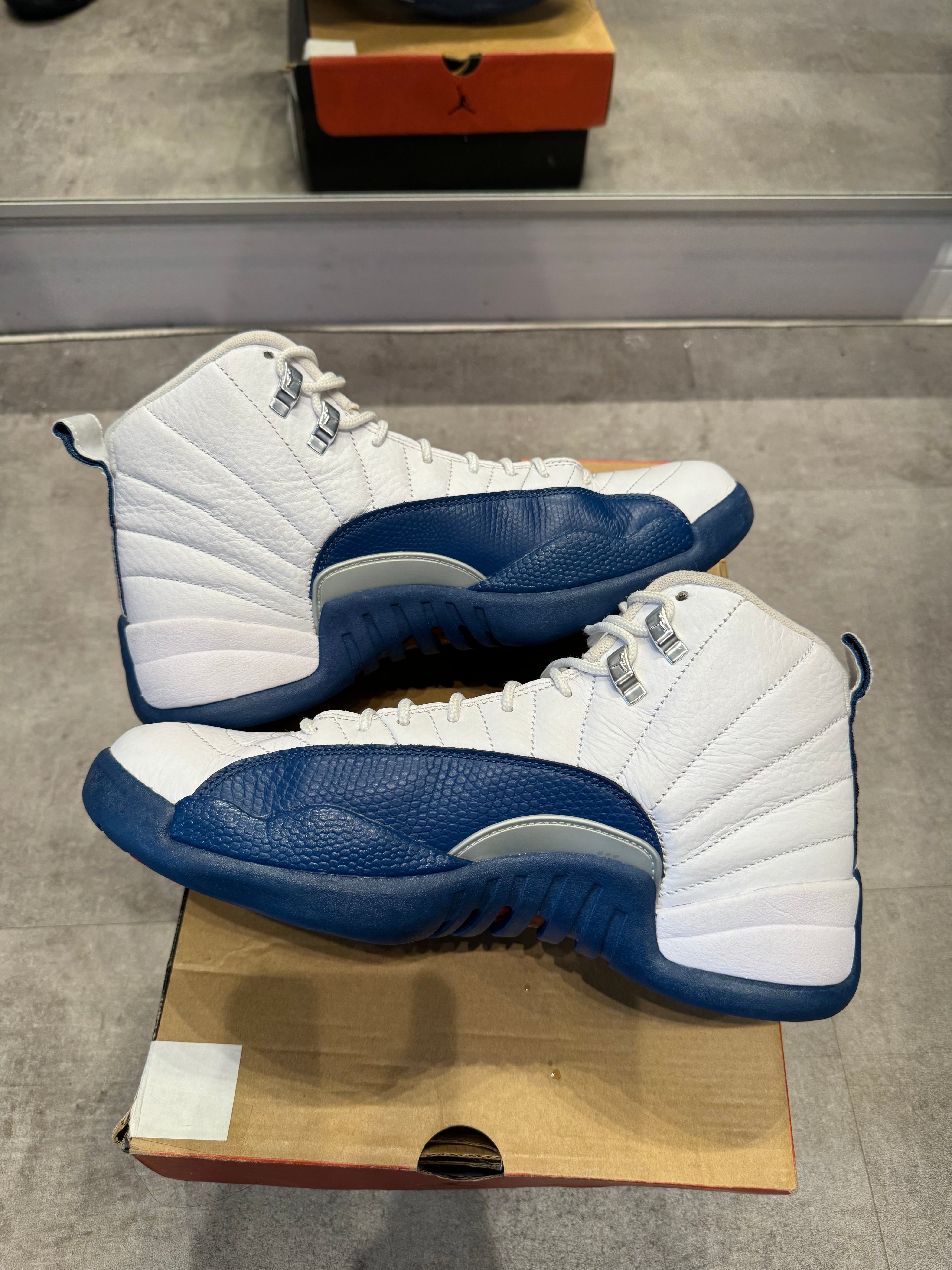 Jordan 12 Retro French Blue (Preowned) - Pre-Owned