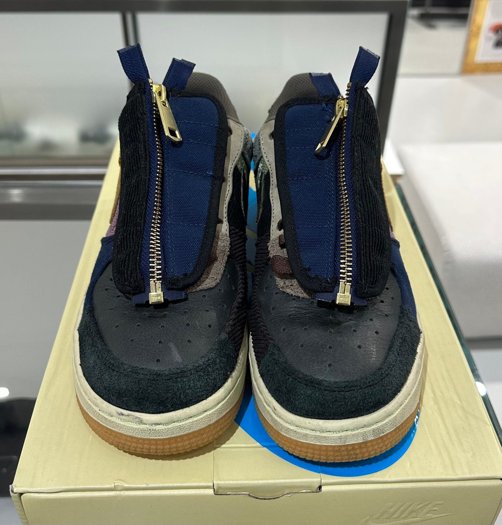 Nike Air Force 1 Low Travis Scott Cactus Jack - Pre-Owned Size 5.5