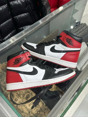 Jordan 1 Retro High OG Black Toe (2016) - Pre-Owned Size 10 (No original box)