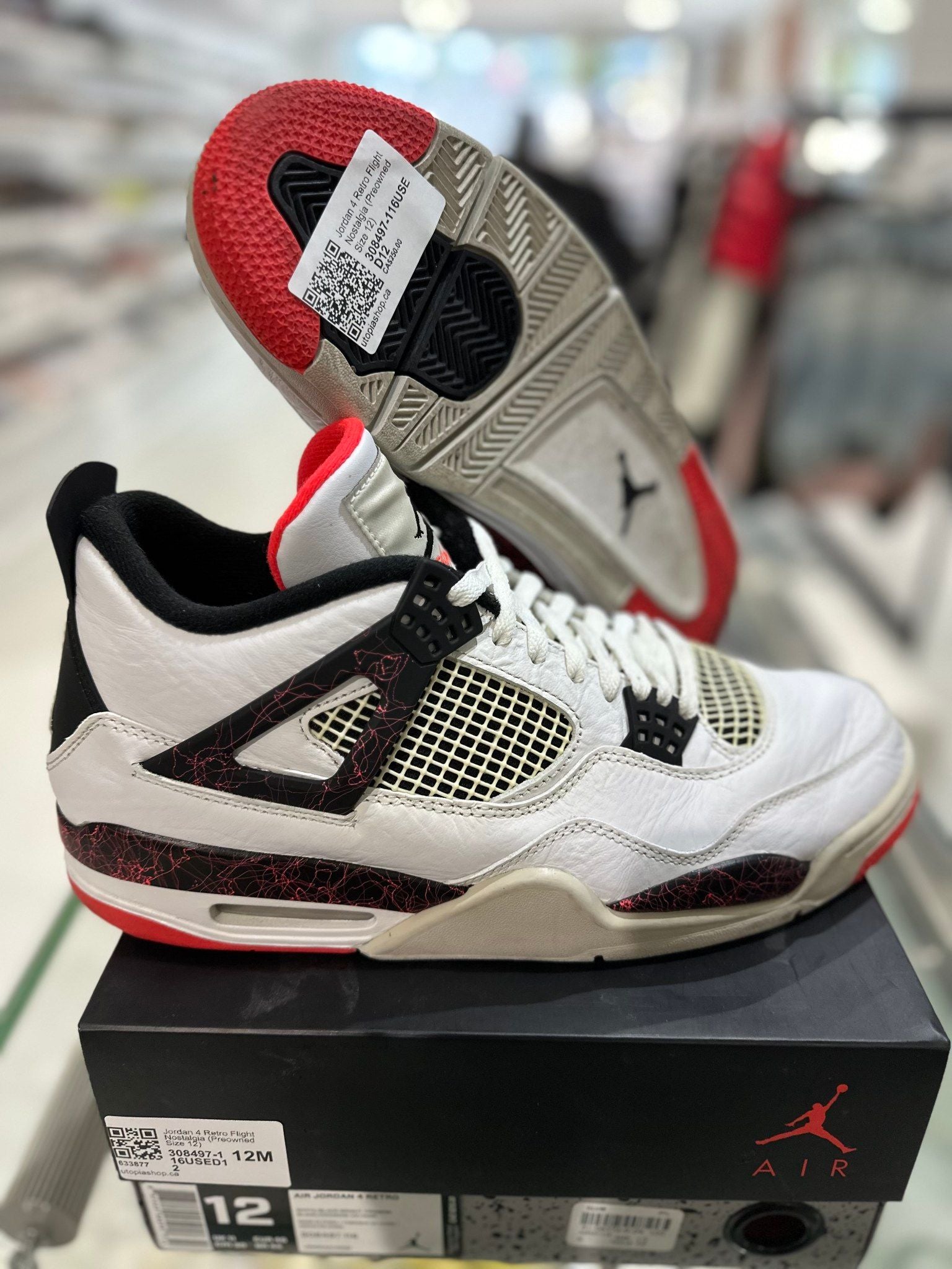 Jordan 4 Retro Flight Nostalgia - Pre-Owned Size 12