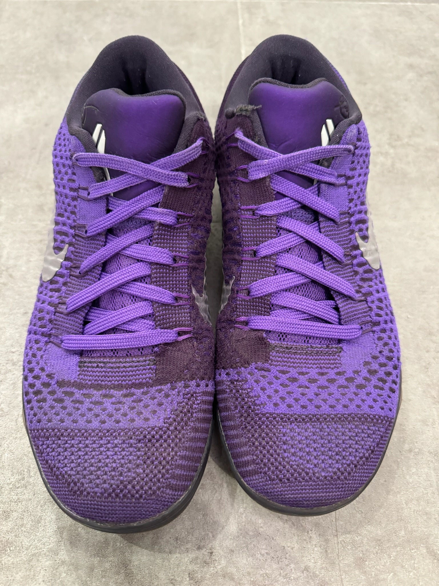 Nike Kobe 9 Elite Low Michael Jackson Moonwalker - Pre-Owned Size 7.5 (No original box)