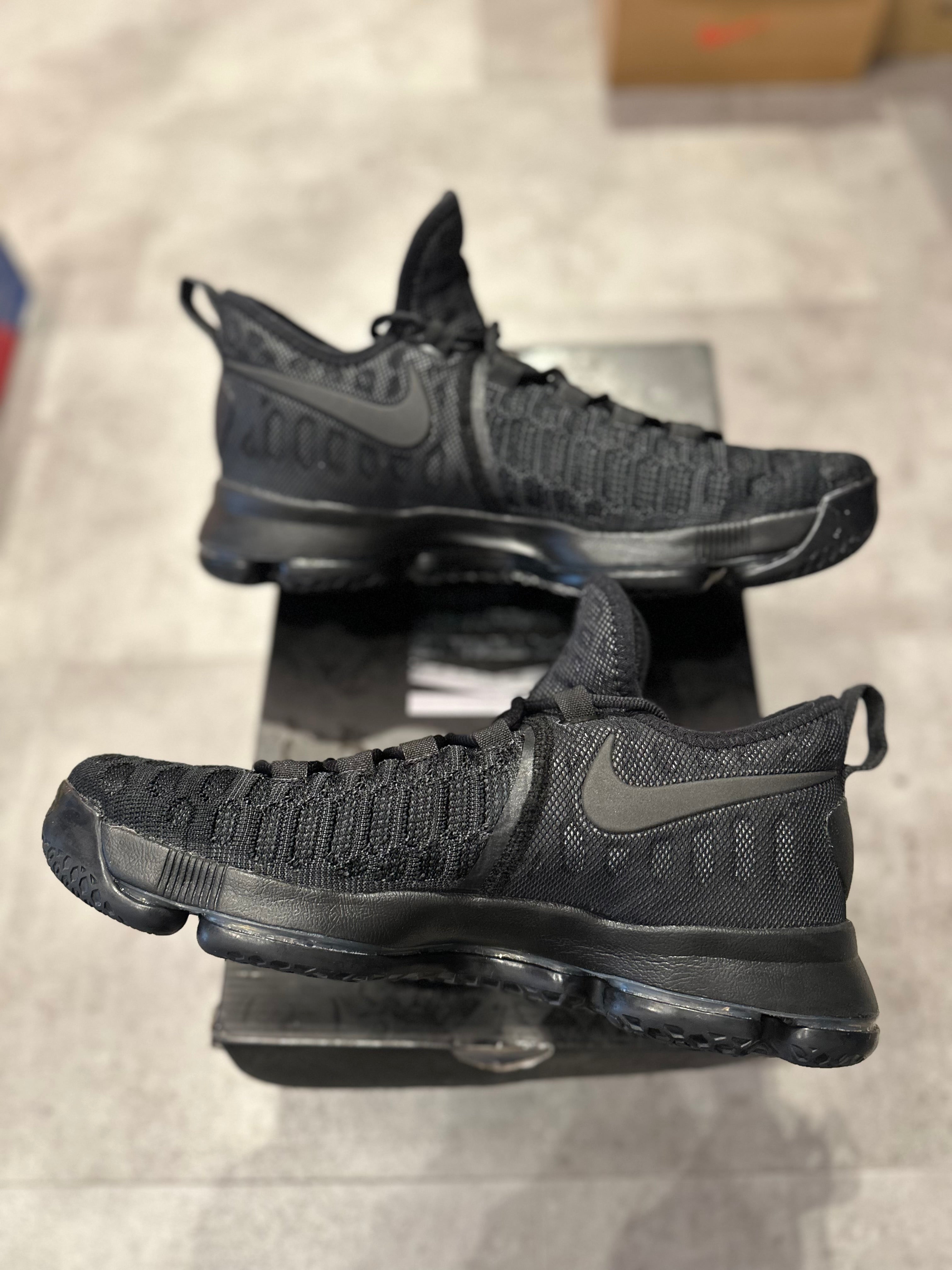 Nike KD 9 Black Space - Pre-Owned Size 10