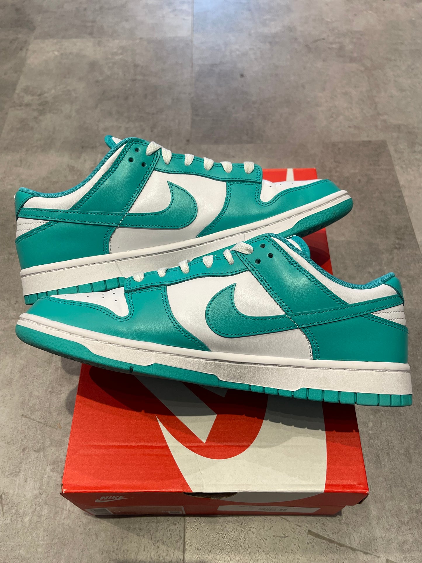 Nike Dunk Low Clear Jade (Preowned)