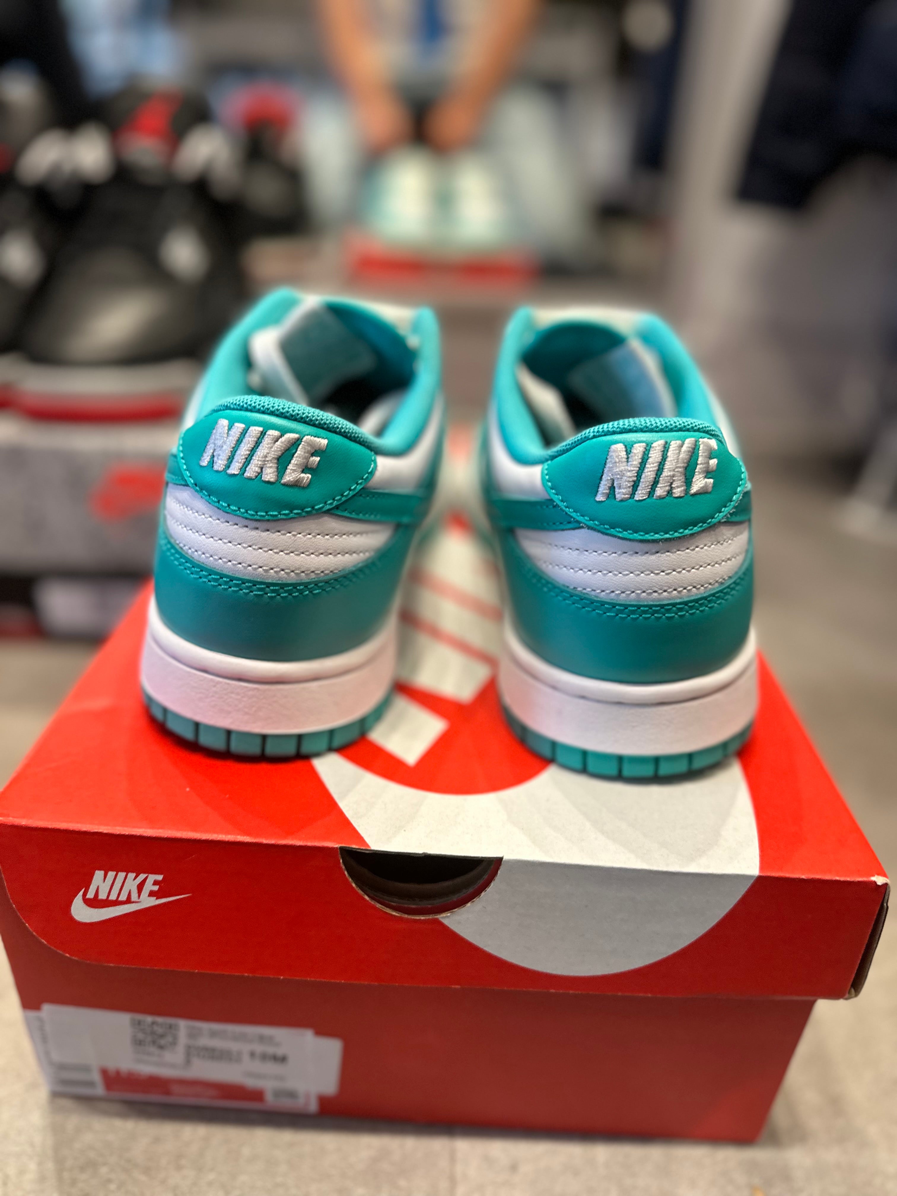 Nike Dunk Low Clear Jade (Preowned Sized 10)