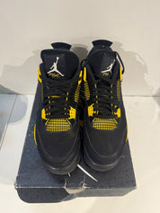 Jordan 4 Retro Thunder (2023) - Pre-Owned Size 11