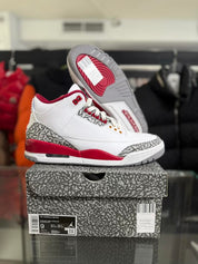 Jordan 3 Retro Cardinal Red - Pre-Owned Size 9
