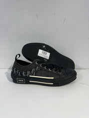 Dior B23 Low Black Oblique - Pre-Owned Size 9 (No original box)