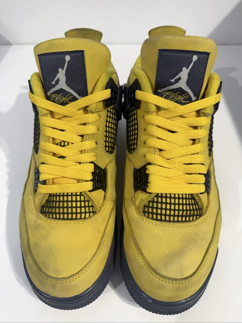 Jordan 4 Retro Lightning (2021) - Pre-Owned Size 10 (No original box)