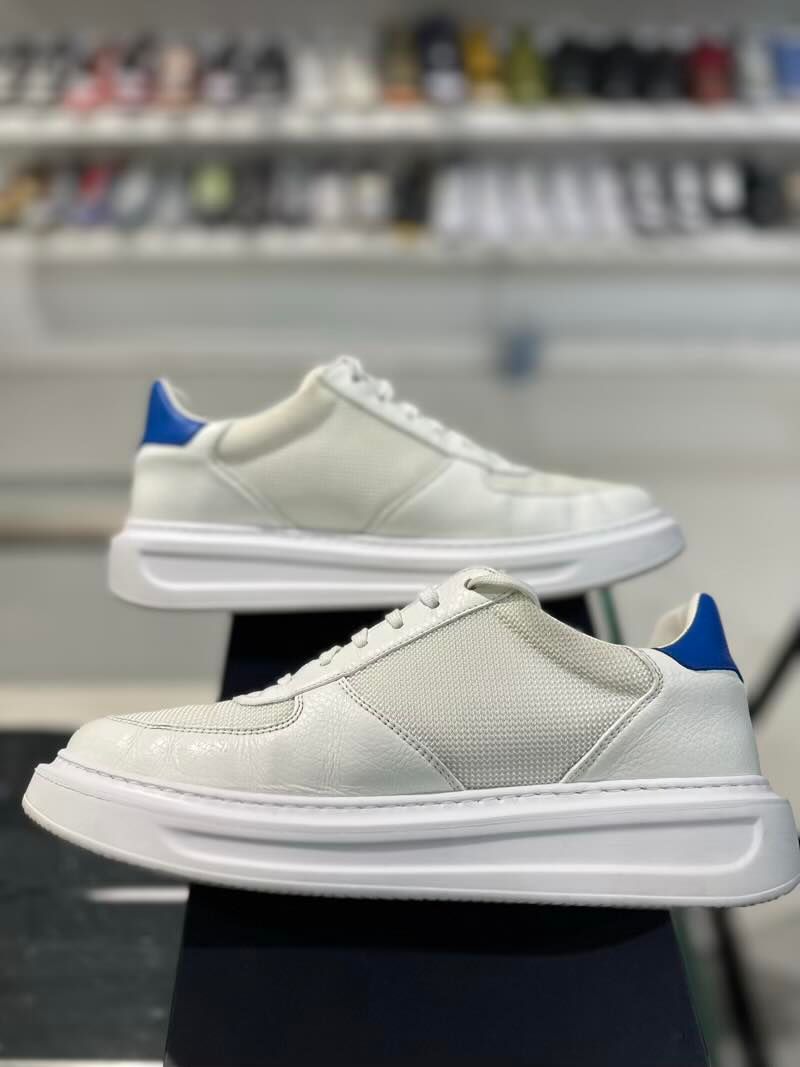Louis Vuitton Beverly Hills White Blue - Pre-Owned Size 8.5