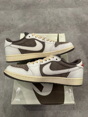 Jordan 1 Retro Low OG SP Travis Scott Reverse Mocha - Pre-Owned Size 9