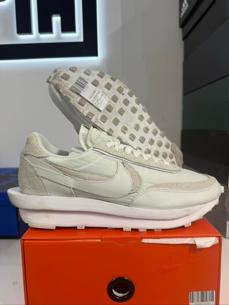 Nike LD Waffle sacai White Nylon - Pre-Owned Size 11