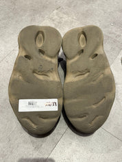 Adidas Yeezy Foam RNNR Stone Sage - Pre-Owned Size 10