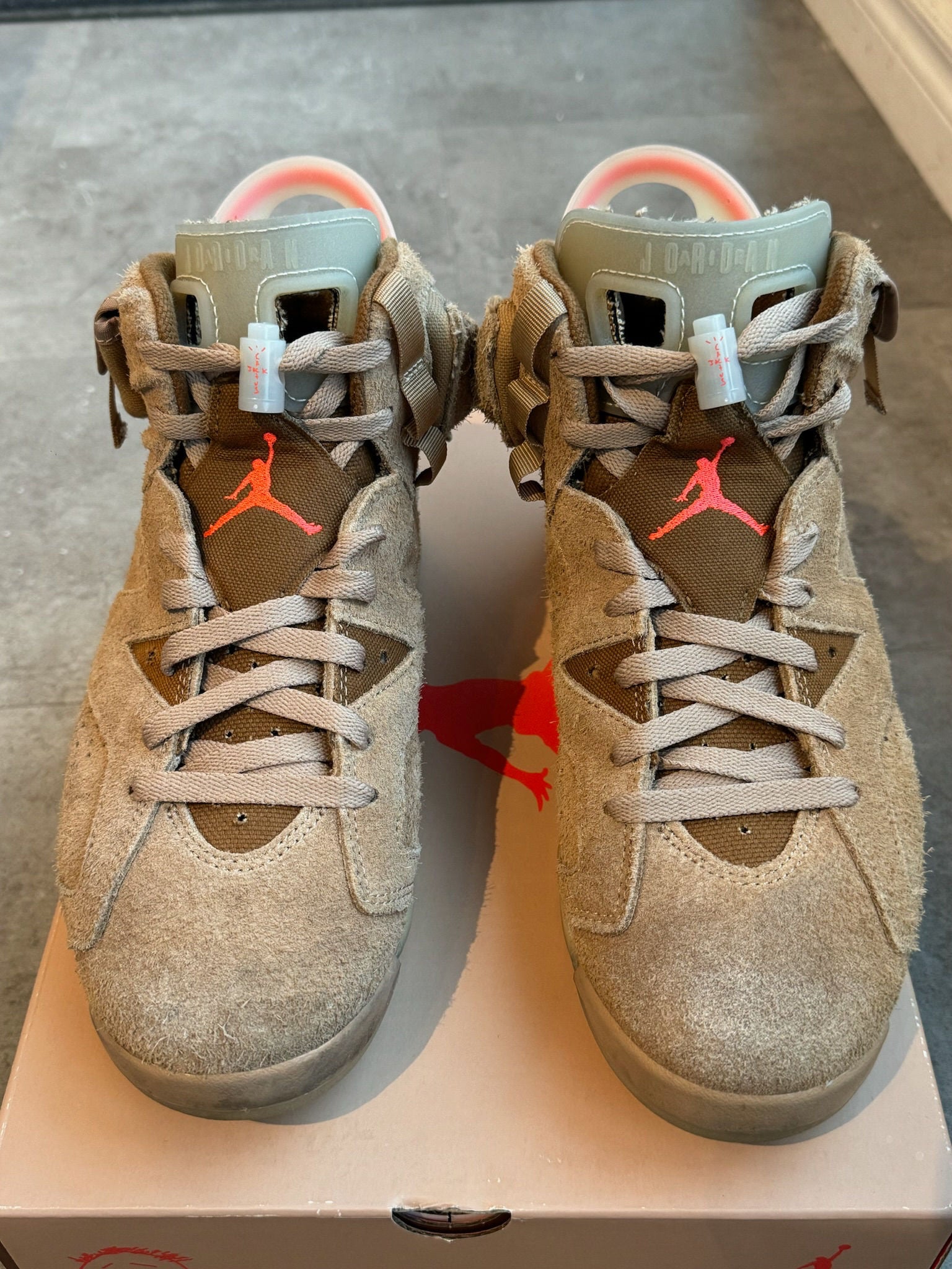 Jordan 6 Retro Travis Scott British Khaki (Preowned Size 8.5) - Pre-Owned