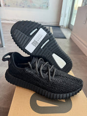 Adidas Yeezy 350 Pirate Black (2023) - Pre-Owned Size 9.5