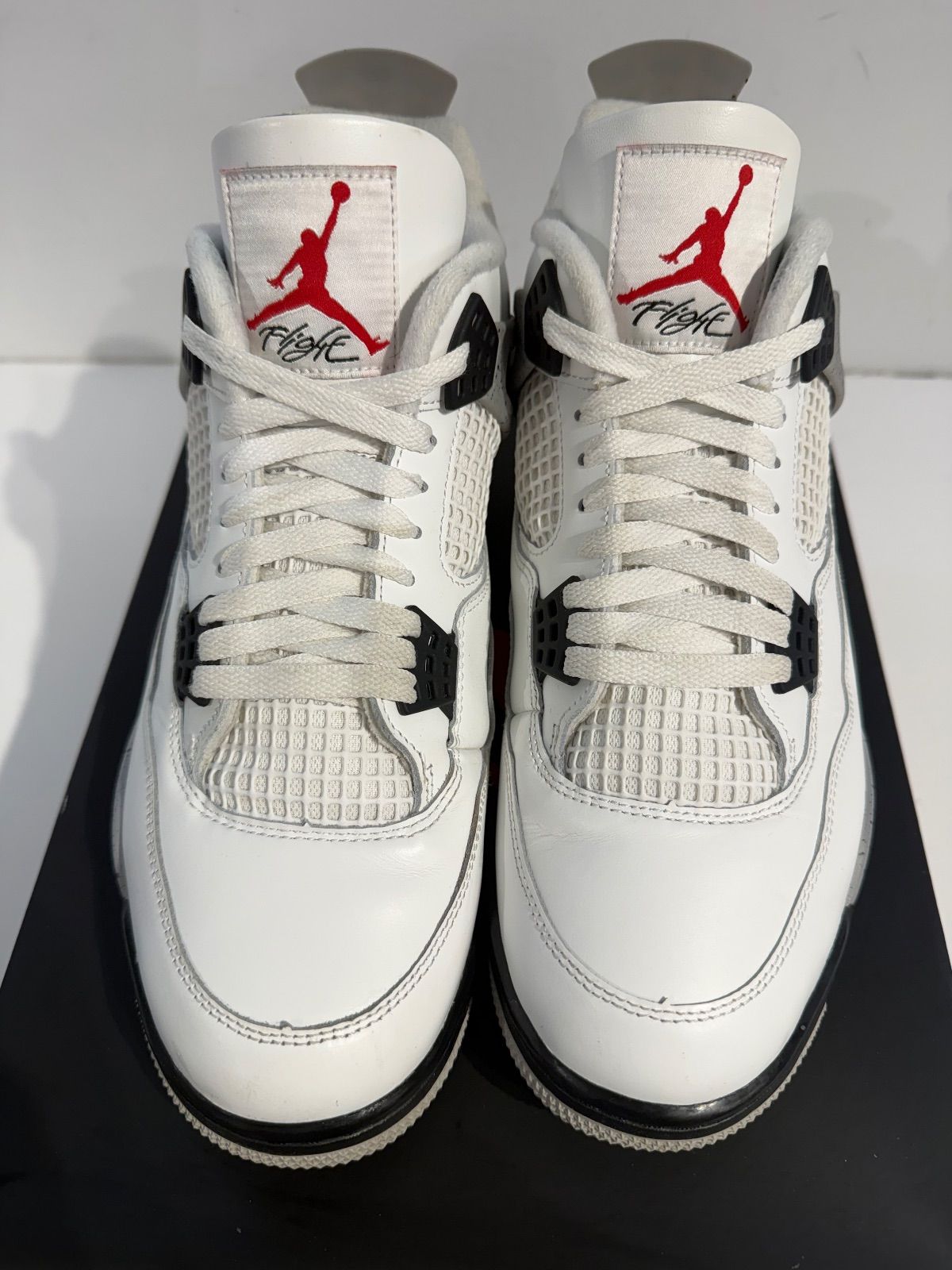 Jordan 4 Retro White Cement (2025) - Lightly Pre-Owned Size 11.5