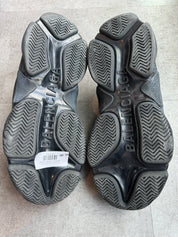 Balenciaga Triple S Sneaker Triple Black - Pre-Owned Size 8 (No original box)