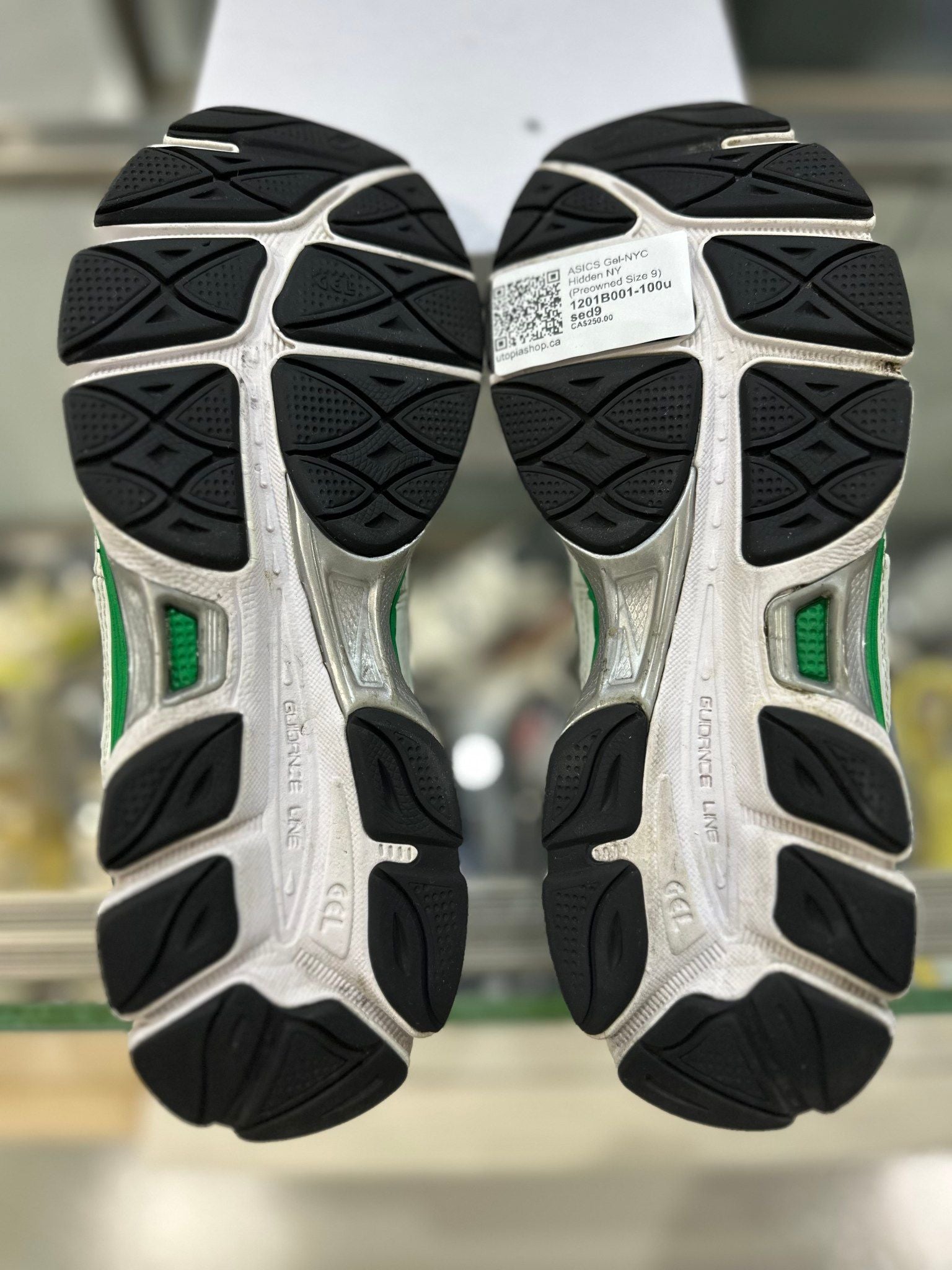 ASICS Gel-NYC Hidden NY (Preowned Size 9) - Pre-Owned
