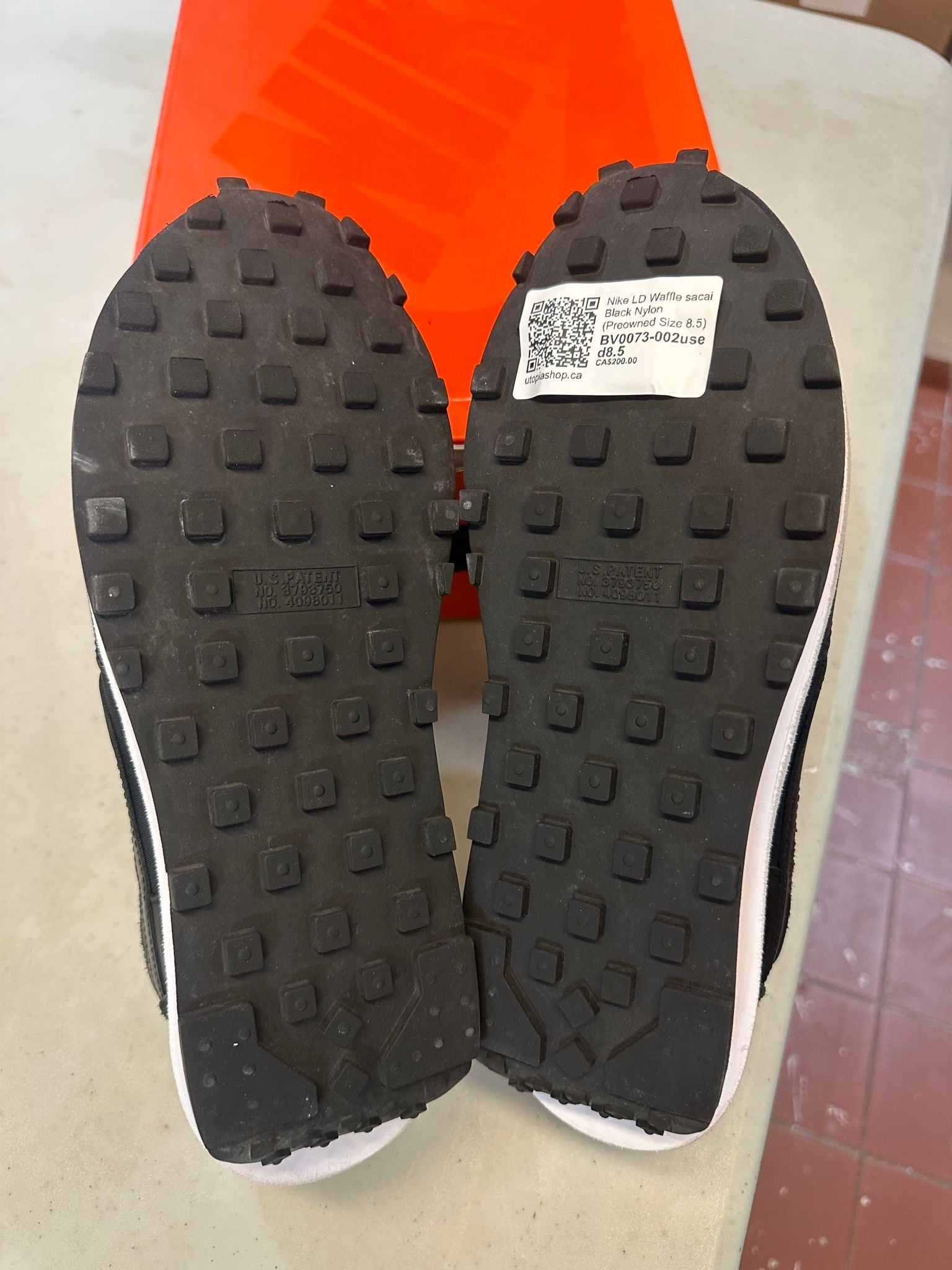 Nike LD Waffle sacai Black Nylon (Preowned Size 8.5) - Pre-Owned
