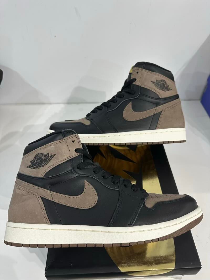 Jordan 1 Retro High OG Palomino - Pre-Owned Size 10.5