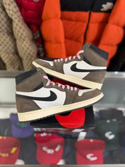 Jordan 1 Retro High OG SP Travis Scott Mocha - Pre-Owned Size 8.5 (No original box)