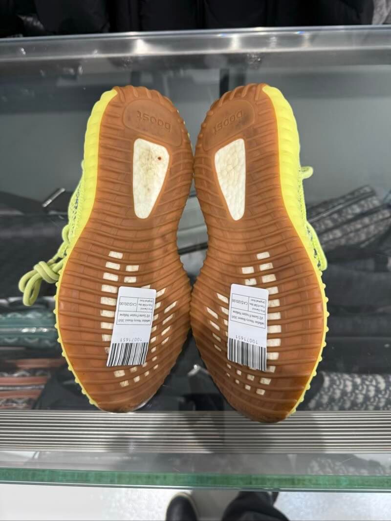 adidas Yeezy Boost 350 V2 Semi Frozen Yellow - Pre-Owned Size 4.5M (No Original Box)