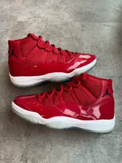 Jordan 11 Retro Win Like 96 (Preowned Size 9.5 NB)