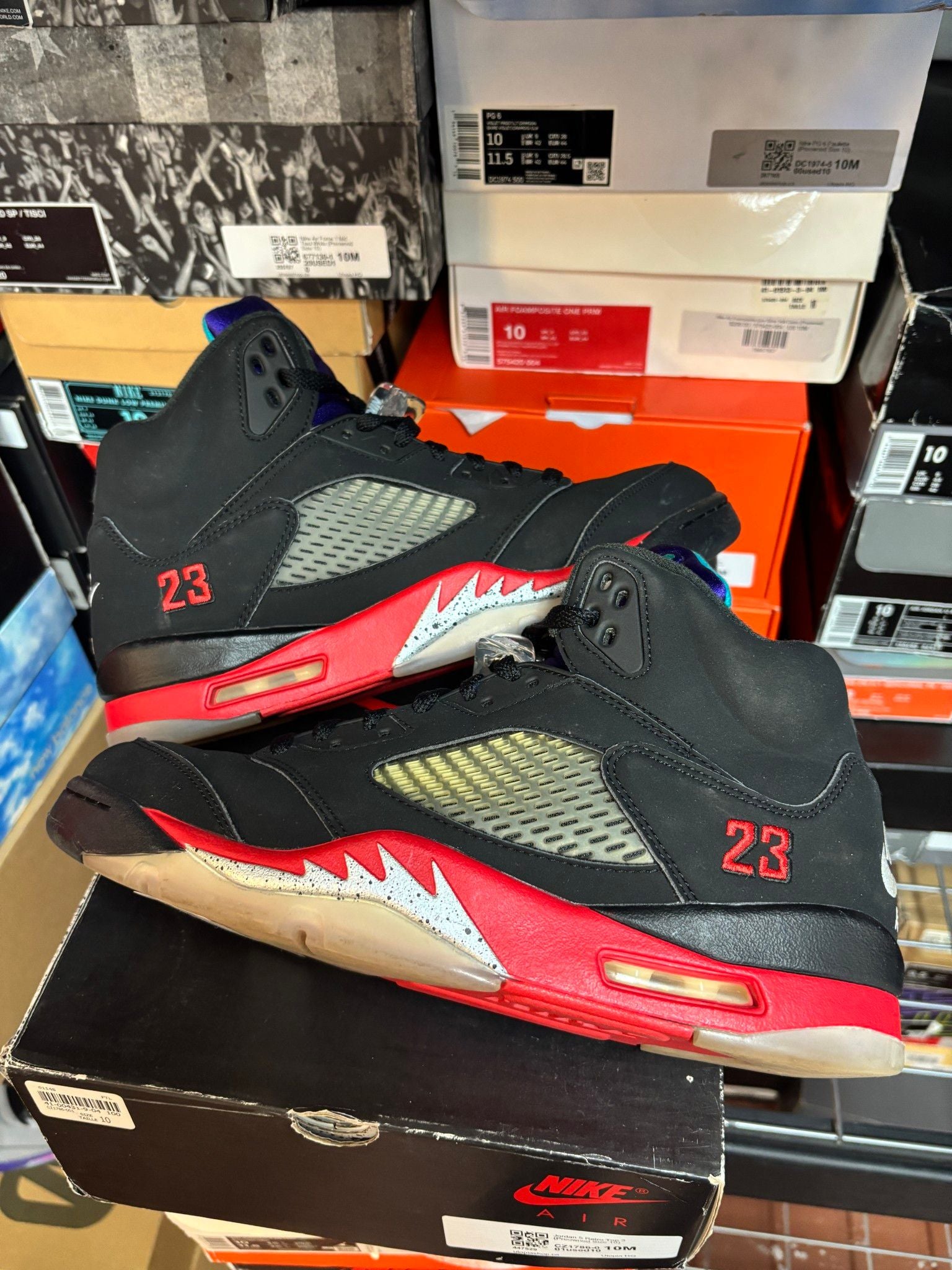 Jordan 5 Retro Top 3 - Pre-Owned Size 10