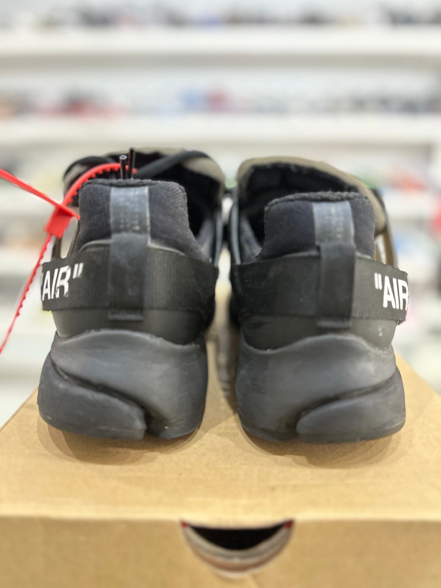 Nike X Off-White Air Presto Black (2018) - Pre-Owned Size 8 (No original box)