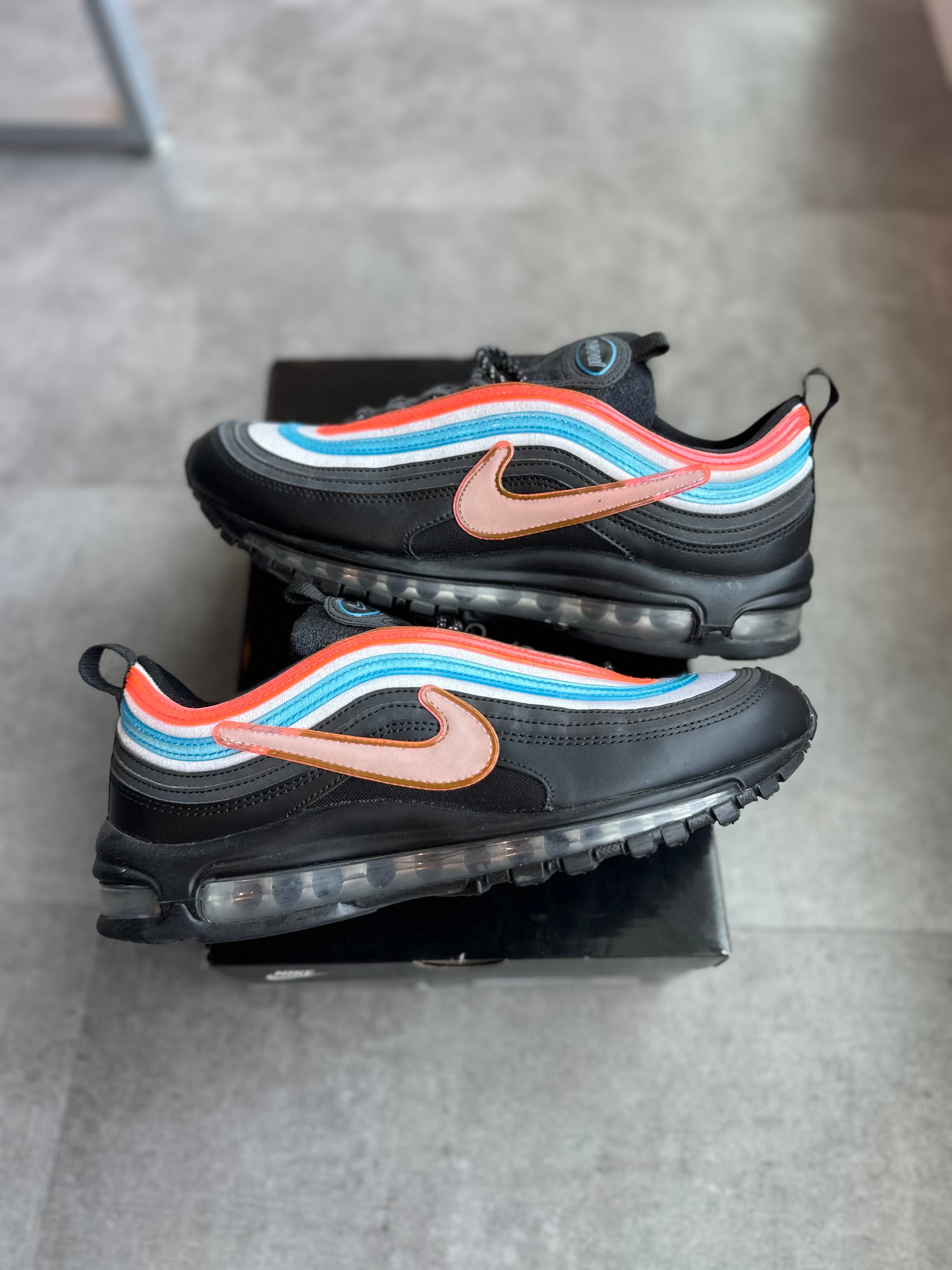 Nike Air Max 97 Neon Seoul - Pre-Owned Size 11