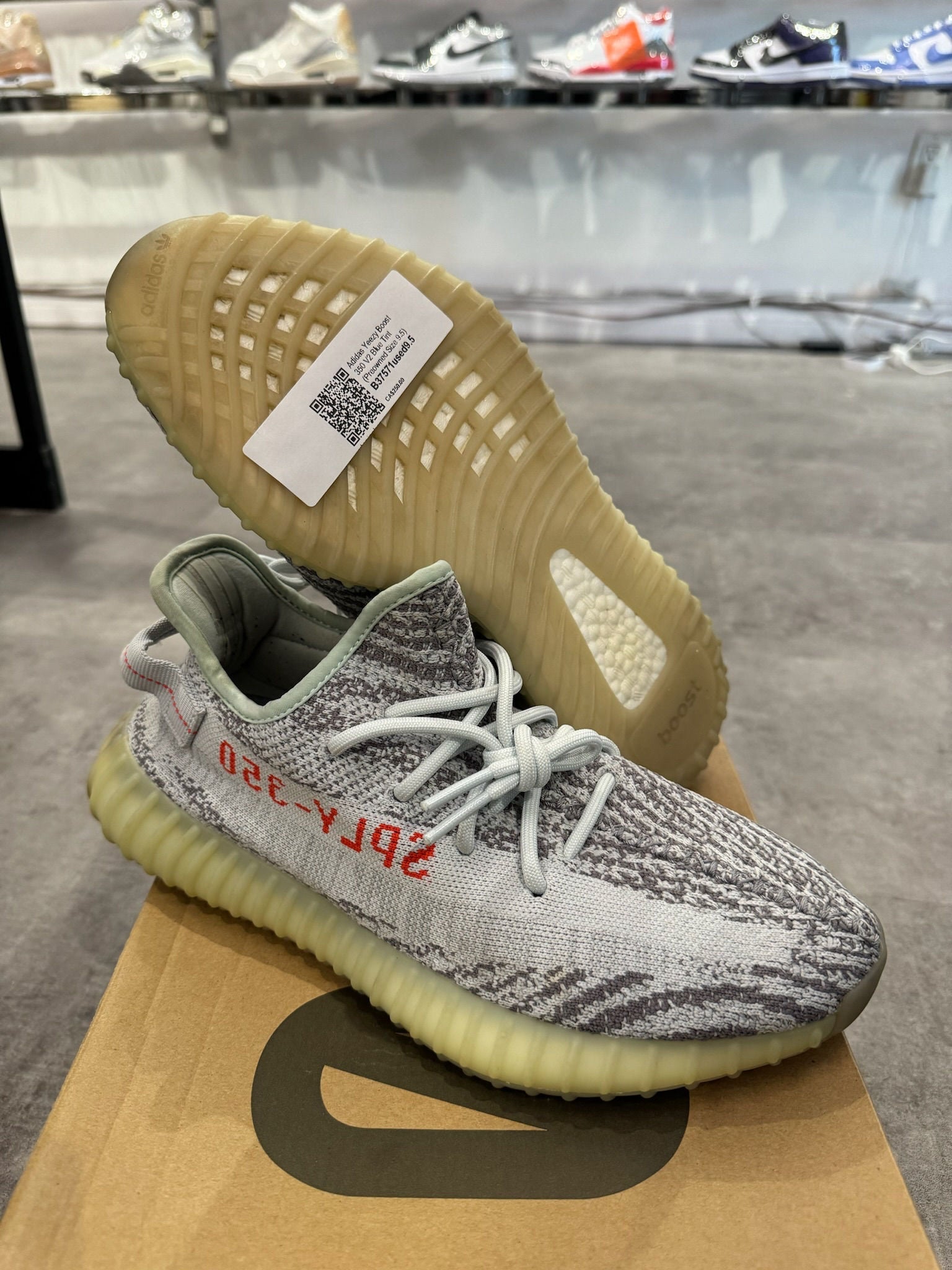 Adidas Yeezy Boost 350 V2 Blue Tint - Pre-Owned Size 9.5