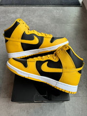 Nike Retro Dunk High Wu-Tang (2024) - Pre-Owned Size 9 (Lightly Used)