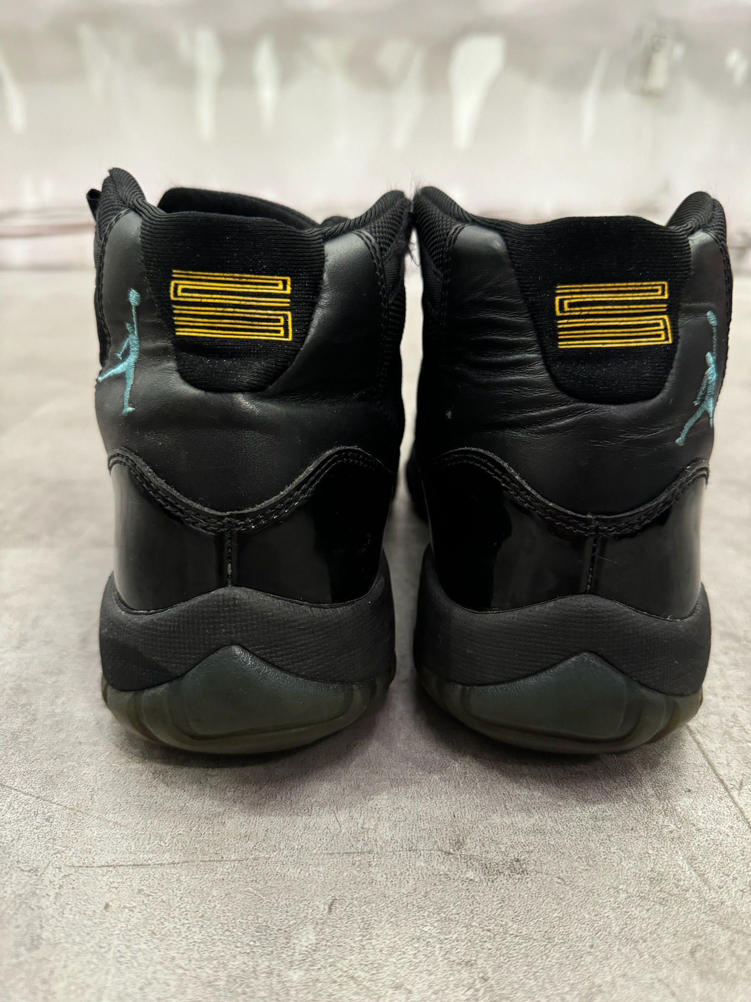 Jordan 11 Retro Gamma Blue (Preowned Size 8) - Pre-Owned (No original box)