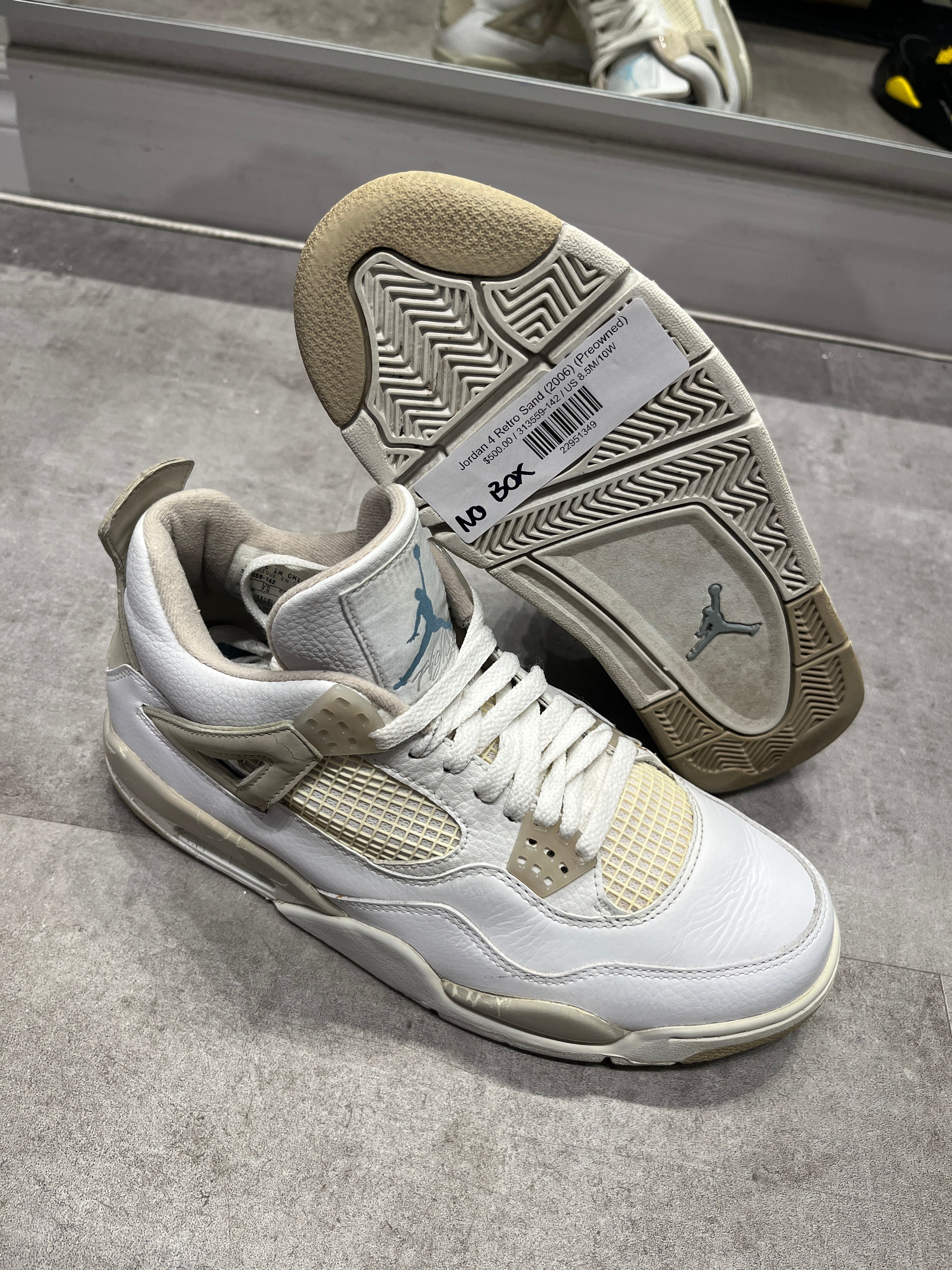 Jordan 4 Retro Sand (2006) - Pre-Owned Size 8.5