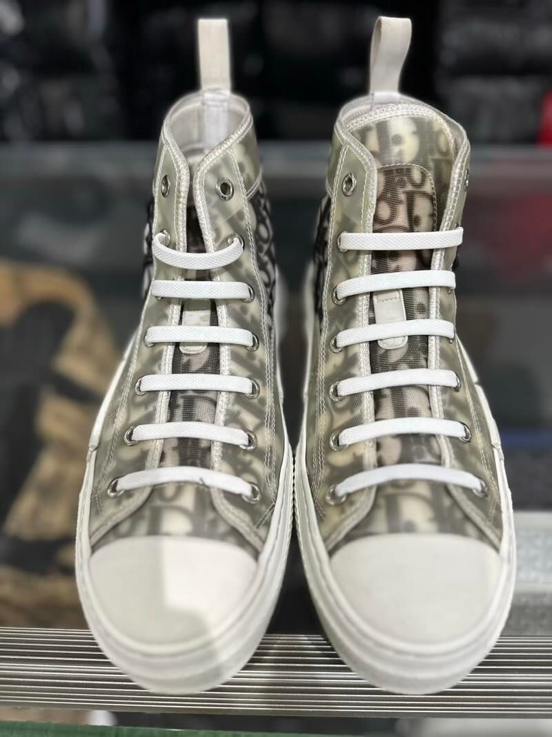 Dior B23 High DIor Oblique Shawn Bee Embroidery Patch - Pre-Owned Size 38 (No Original Box)
