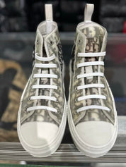 Dior B23 High DIor Oblique Shawn Bee Embroidery Patch - Pre-Owned Size 38 (No Original Box)