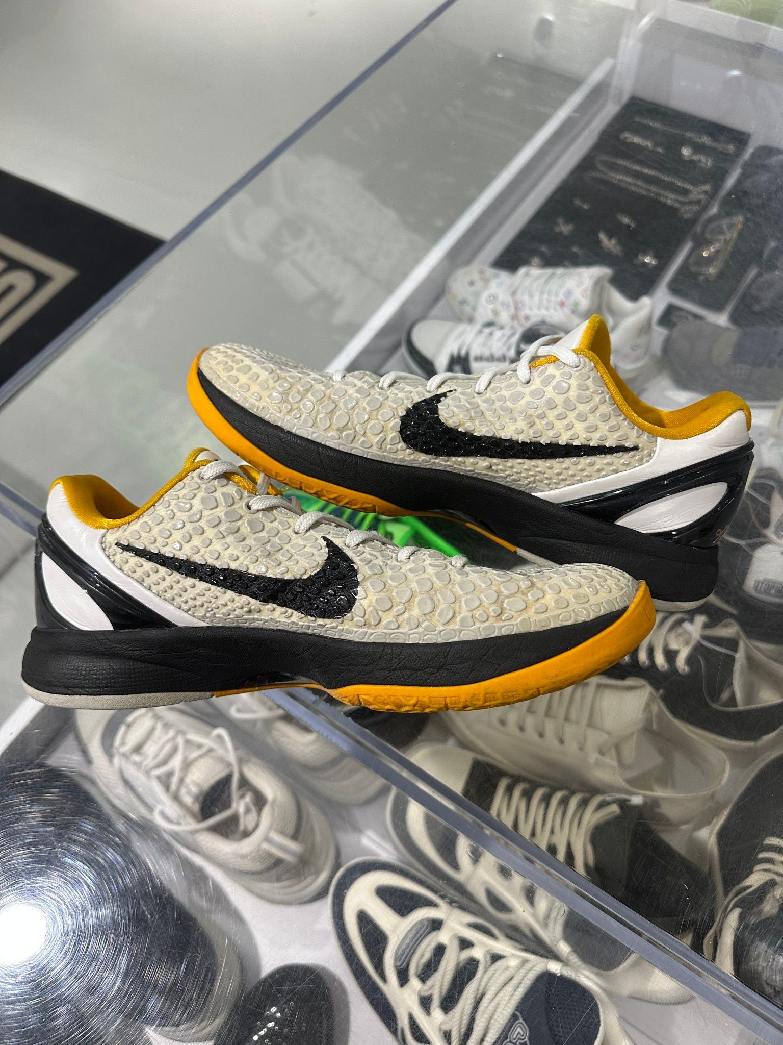 Nike Kobe 6 Protro Playoff Pack White Del Sol - Pre-Owned Size 9.5 (No original box)