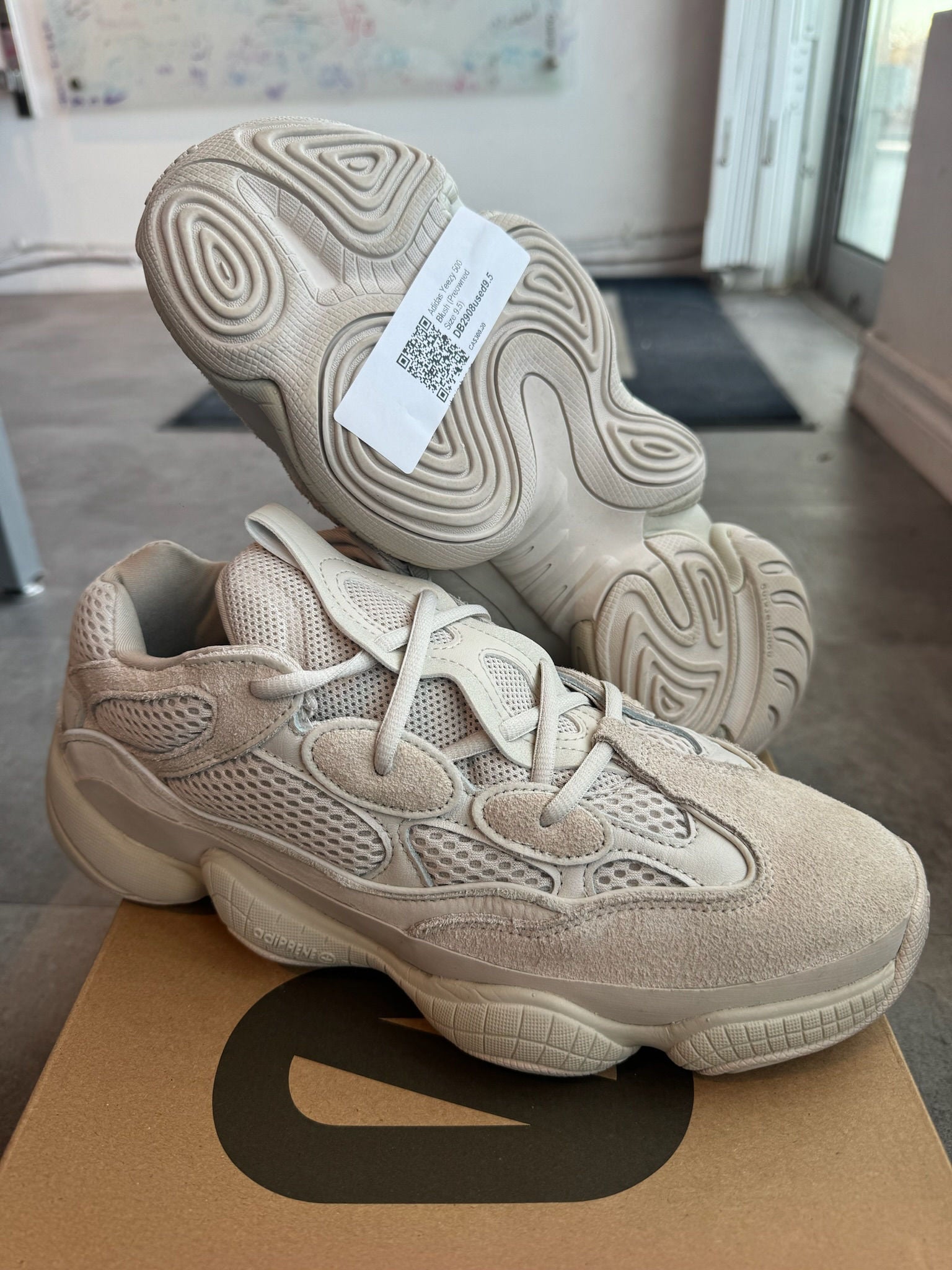 Adidas Yeezy 500 Blush - Pre-Owned Size 9.5